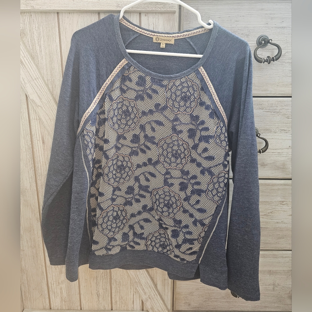 Long Sleeve Sweater - XL